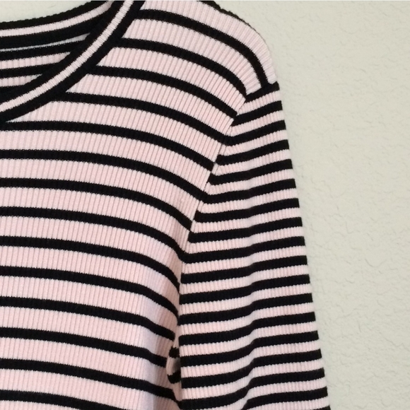 Karl Lagerfeld Striped Sweater Top  NWT  XL - Picture 4 of 5